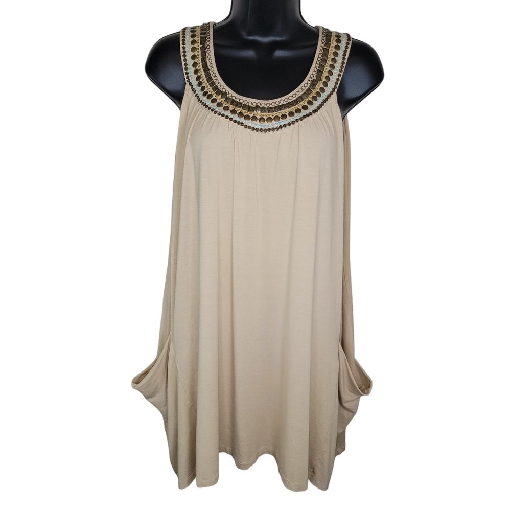 Cabi #872 embellished beaded neck tunic tank top w/pockets Medium
